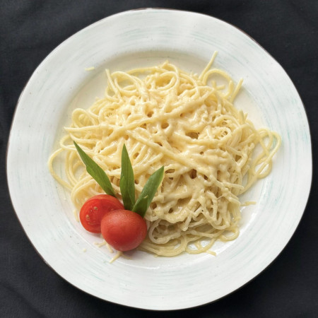 Спагетти с сыром